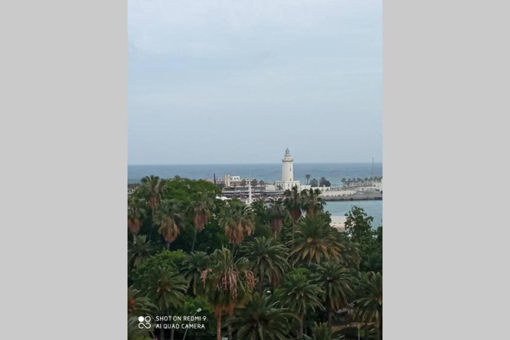 מאלגה Nuevo Apartamento Lujo Playa Malagueta-Centro מראה חיצוני תמונה