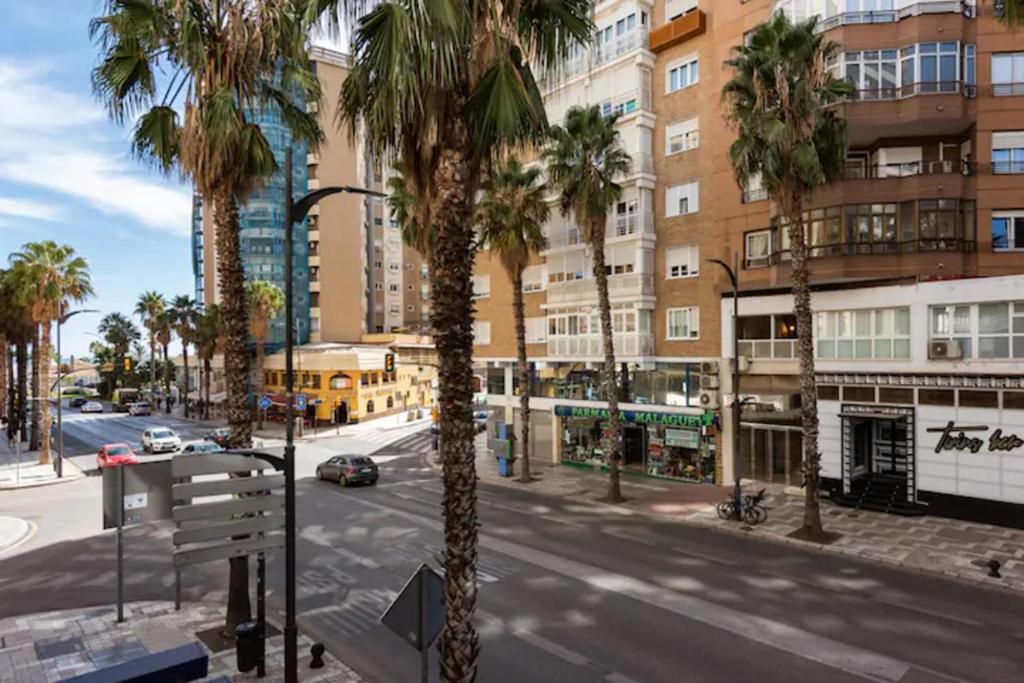 מאלגה Nuevo Apartamento Lujo Playa Malagueta-Centro מראה חיצוני תמונה